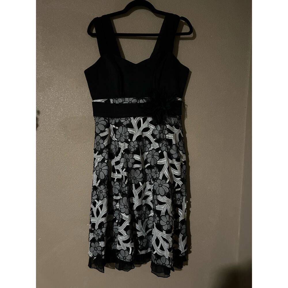 Santiago Sanchez Valencia Cocktail Goth Black White Embroidered Floral Dress